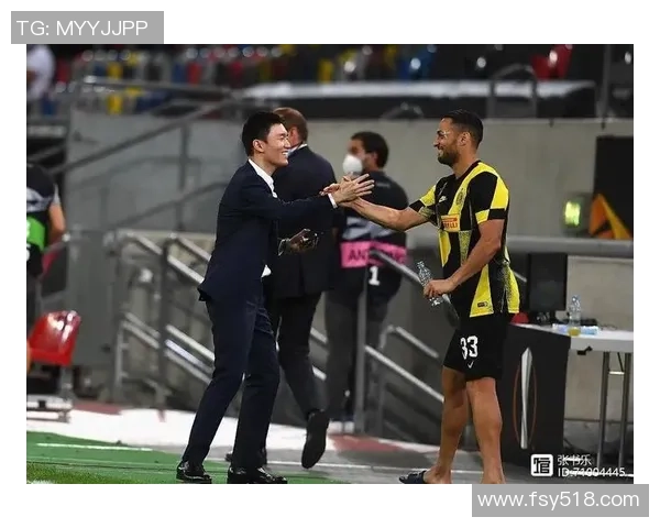 阿里在足球场上的传奇旅程与他对未来的展望