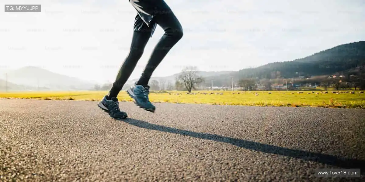 「全球赛事同步直播，超清画质 + 实时解说，让你身临其境！📺一键开启，激情无限！」